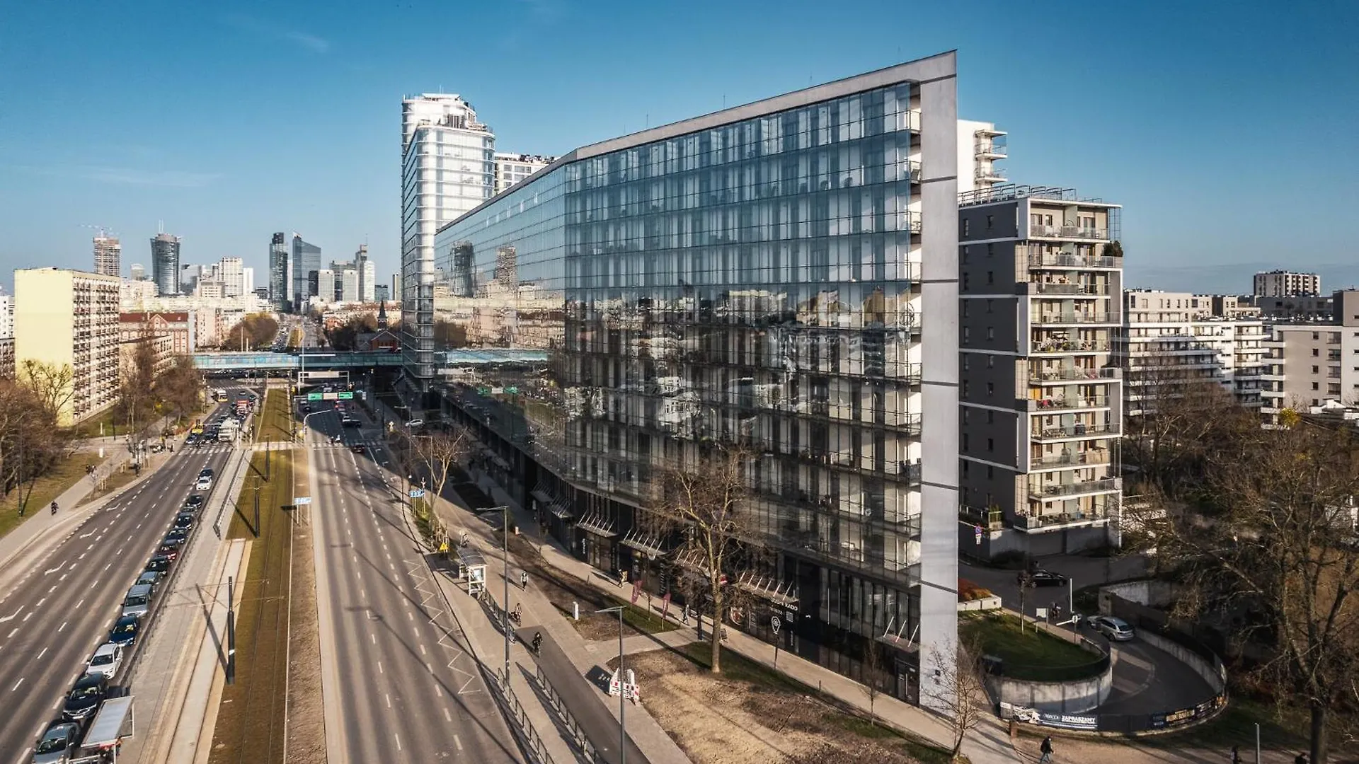 Kasprzaka 31 Free Parking By Perfect Apart Warsaw